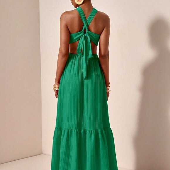 Green Casual Women's Halter Neck Textured Fabric Maxi Dress - Picture 2 of 7